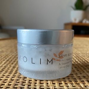 Volim Love Scrub Microdermabrasion Exfoliater